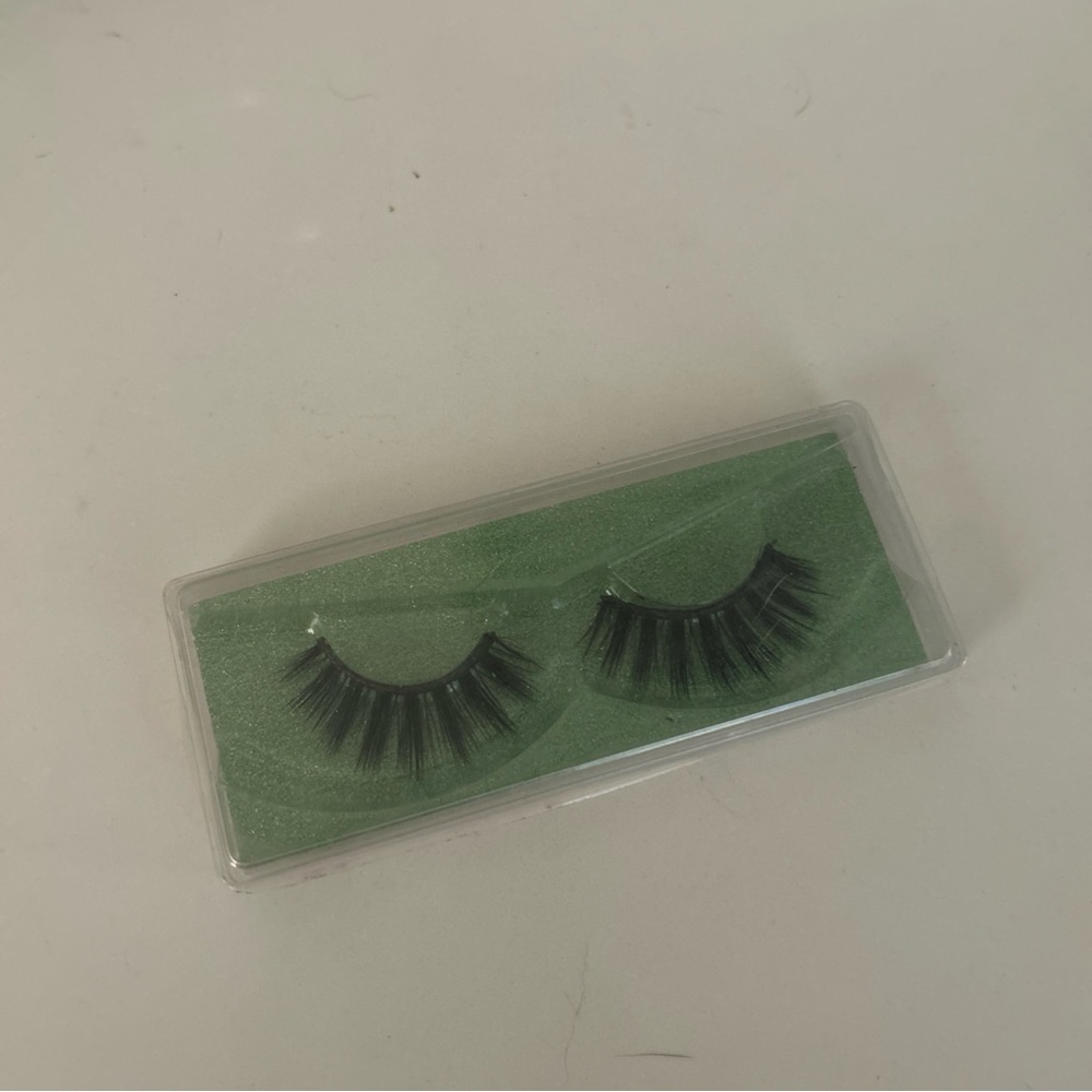 Premium Black False Eyelashes